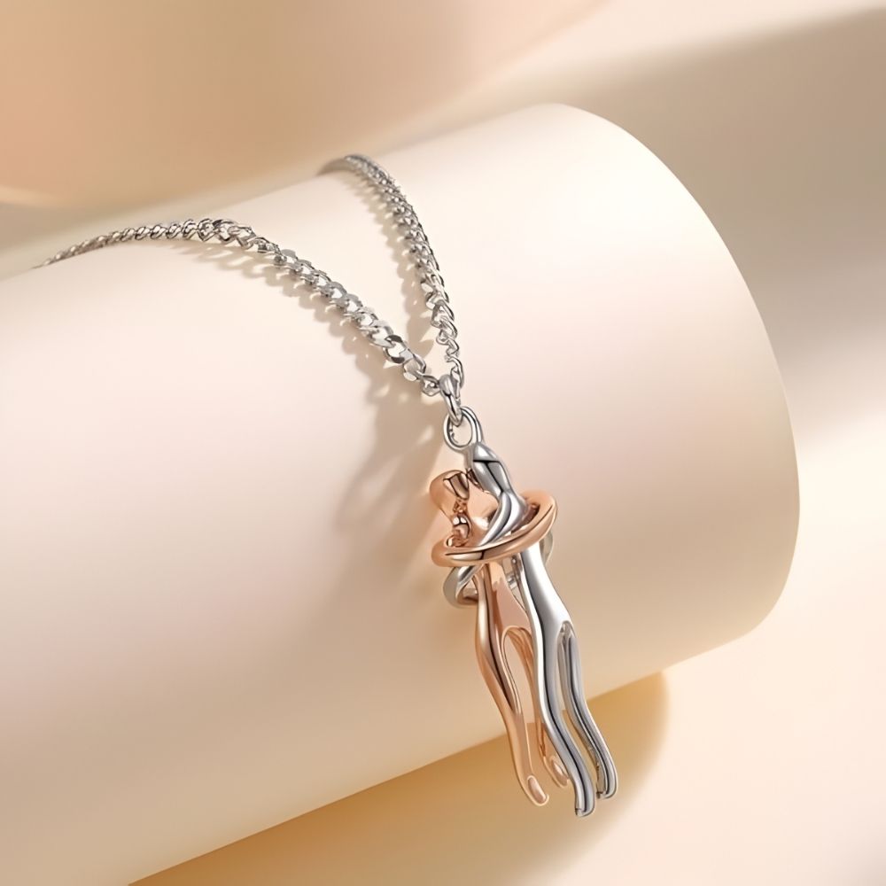 TWO™-ciondolo a forma di abbraccio